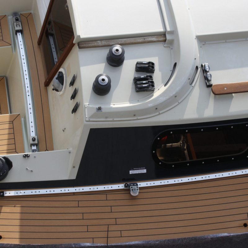 Laufdeck Design - Bodenbeläge und Veredelung für Boote - HLF Marine